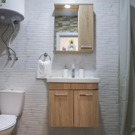 Modern 1br I Rabi Park Св. Св. Константин и Елена
