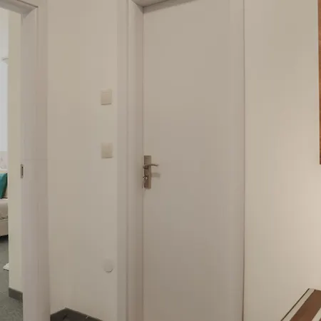Modern 1br I Rabi Park * Св. Св. Константин и Елена